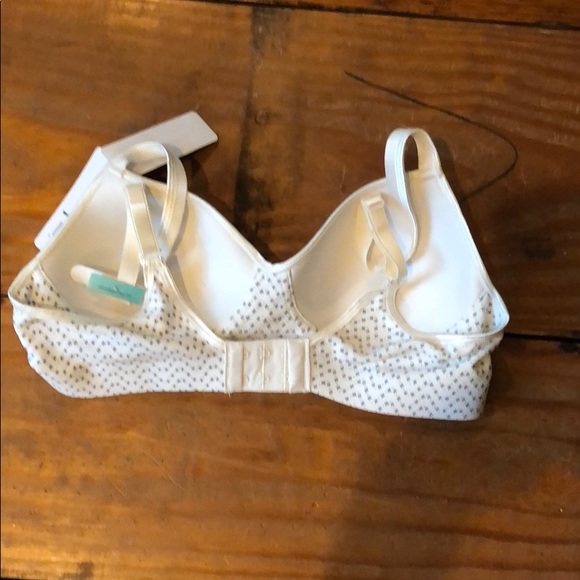 Hanes Smooth Comfort Bra - Picture 4 of 4